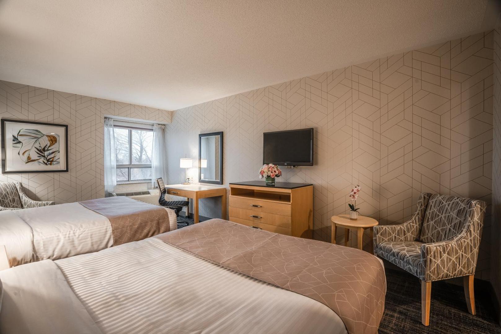 Monte Carlo - Newly Renovated Barrie