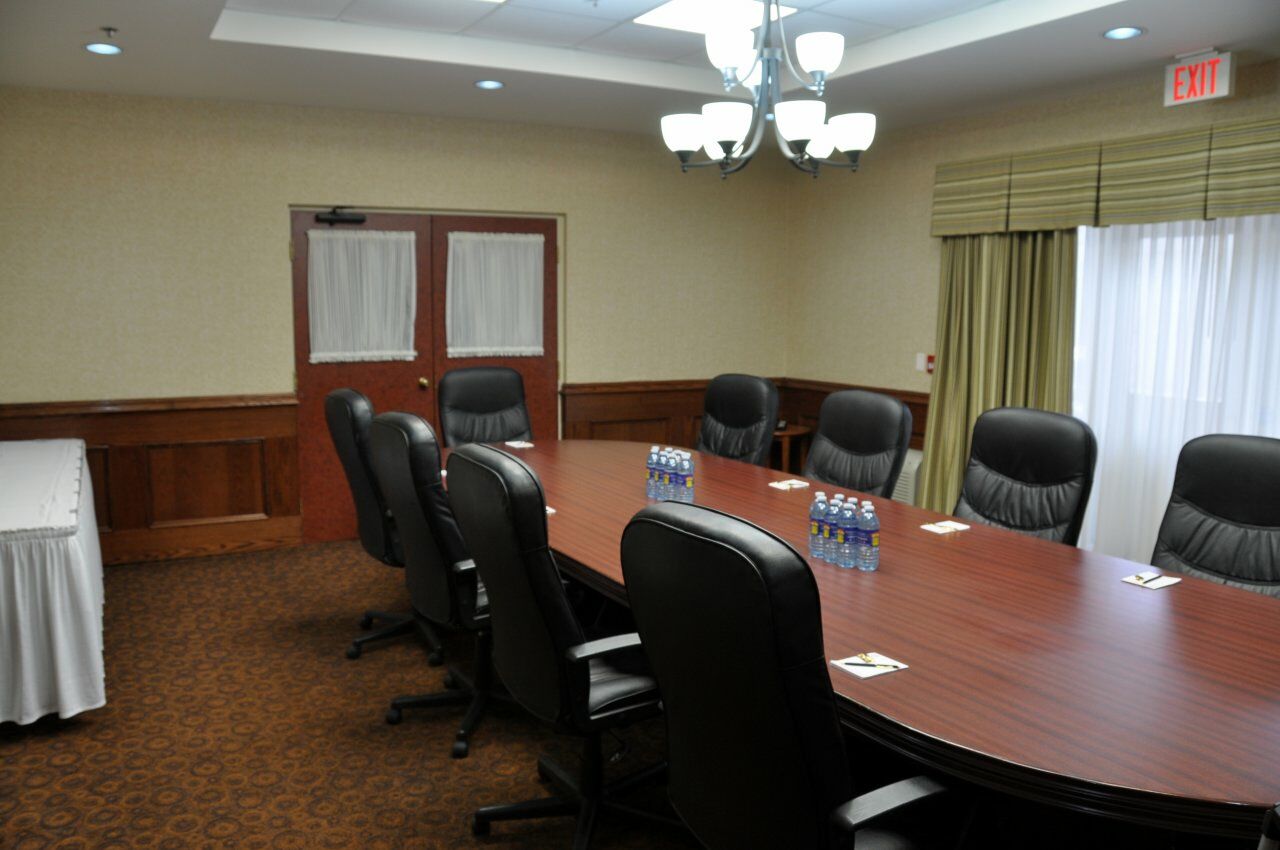 Hotel Monte Carlo - Newly Renovated 3*